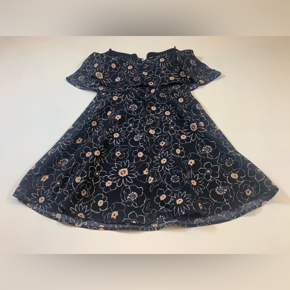 J.O.A strapless floral flutter dress size small fit and flare (bin K) - Picture 5 of 11